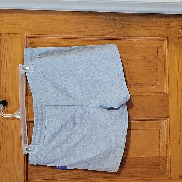 NWT Sponge Bob sleep shorts. Size XXXL Color is gray . - Picture 4 of 4